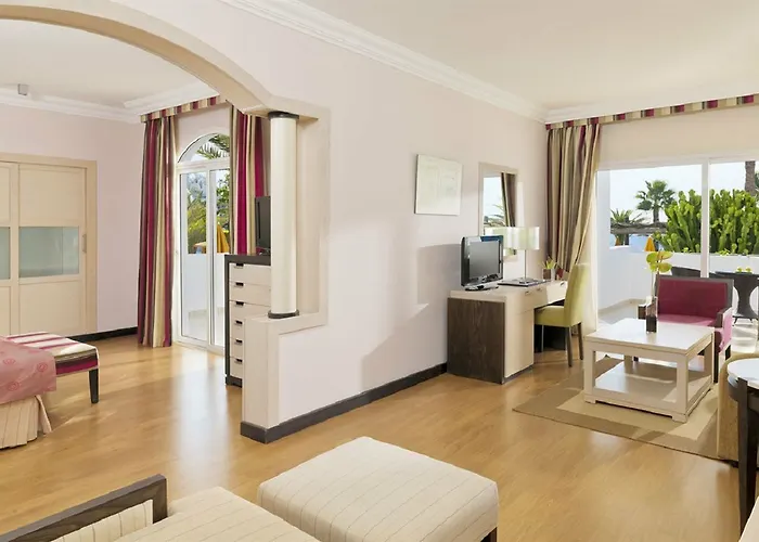 H10 Timanfaya Palace - Adults Only Hotel